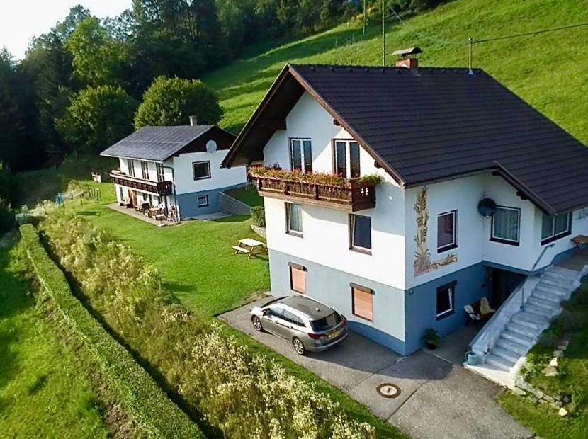 Nocky Mountains Lodge And Apartment Radenthein Exteriör bild